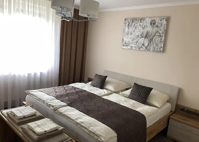 Leiner Apartman